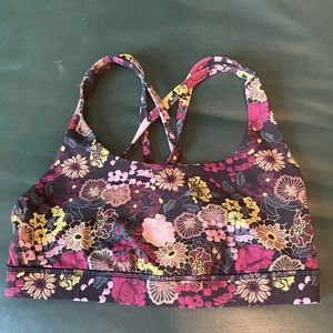 Lululemon energy bra